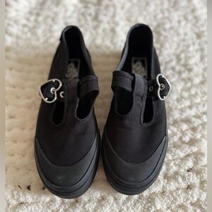VANS Black Women's Shoes with Heart Buckle